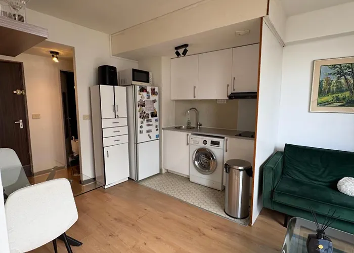 Tour Eiffel Piscine Paryż